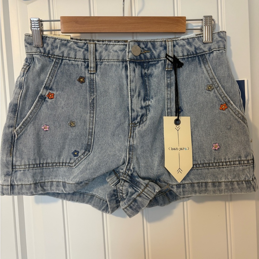 Shorts with Floral Embroidery